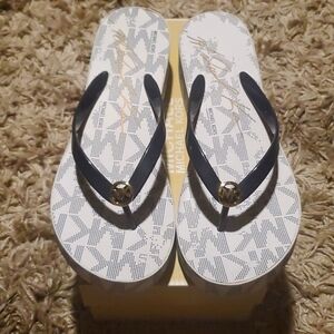 MICHAEL Michael Kors Bedford Flip Flop
